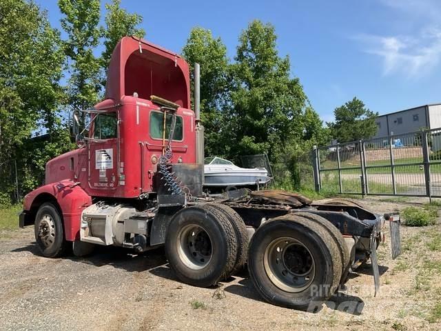 Peterbilt  Prime Movers