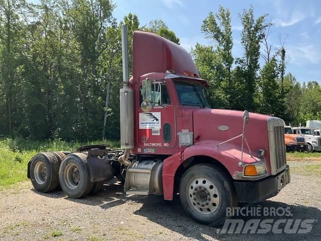 Peterbilt  Prime Movers