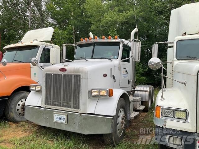 Peterbilt  Prime Movers
