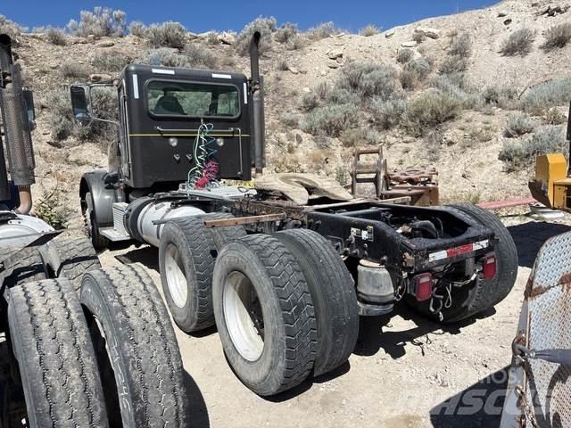Peterbilt  Prime Movers