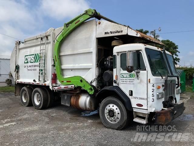 Peterbilt 320 Waste trucks
