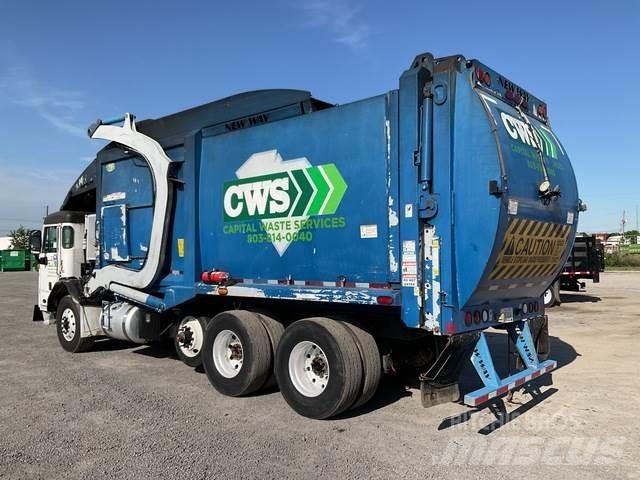 Peterbilt 320 Waste trucks