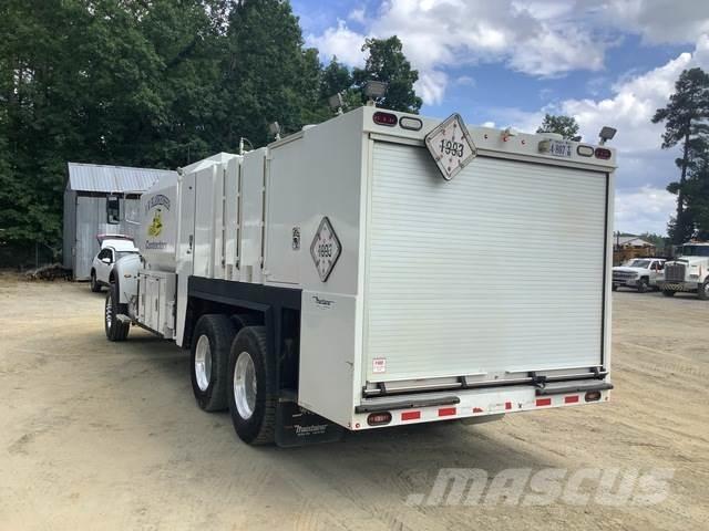 Peterbilt 348 Tanker trucks