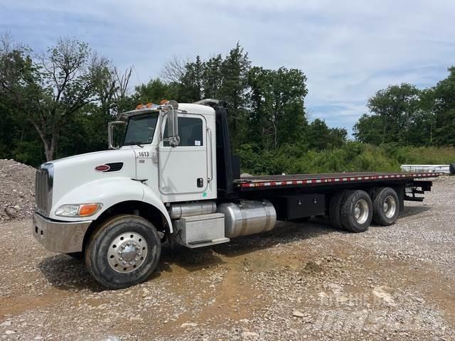 Peterbilt 348 Recovery vehicles