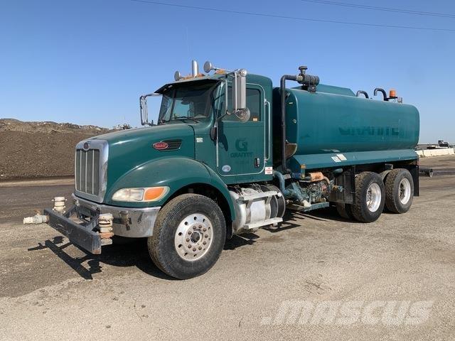 Peterbilt 348 Water bowser