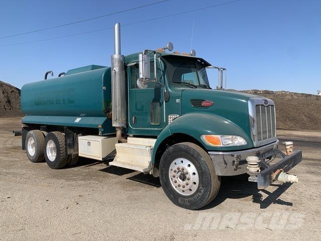 Peterbilt 348 Water bowser