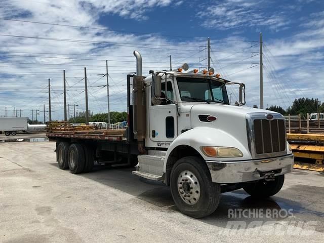 Peterbilt 348 Flatbed / Dropside trucks