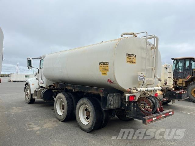 Peterbilt 348 Water bowser