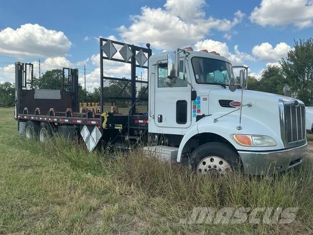 Peterbilt 348 Flatbed / Dropside trucks
