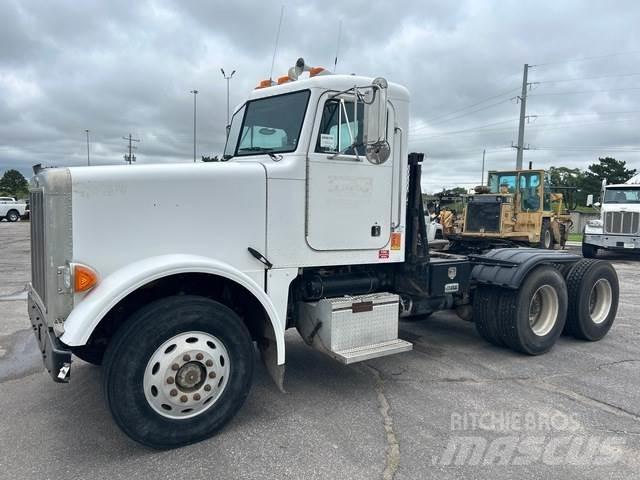 Peterbilt 357 Prime Movers