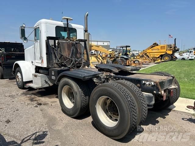 Peterbilt 357 Prime Movers