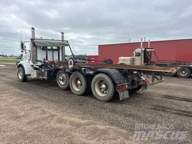 Peterbilt 357 Skip bin truck