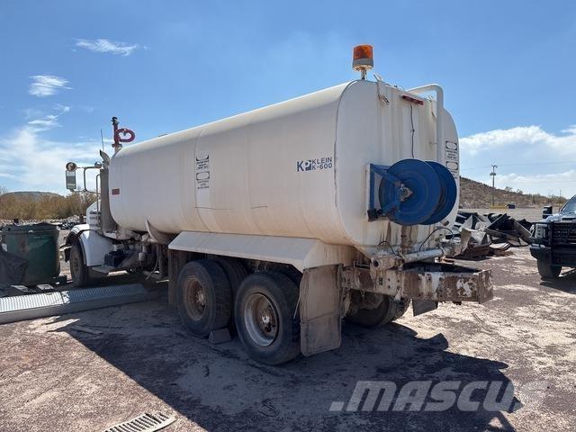 Peterbilt 357 Water bowser