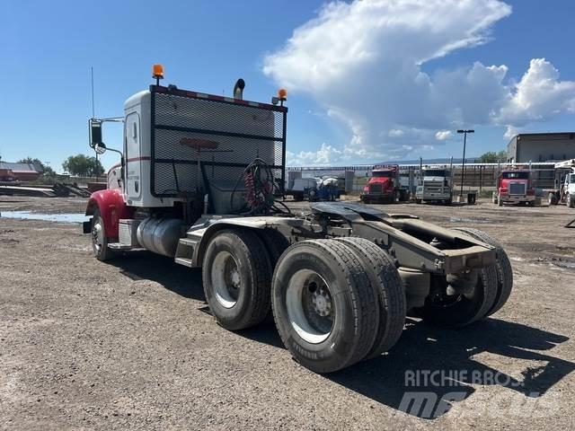 Peterbilt 365 Prime Movers