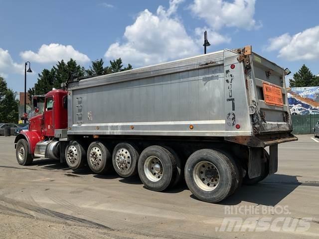 Peterbilt 365 Tipper trucks