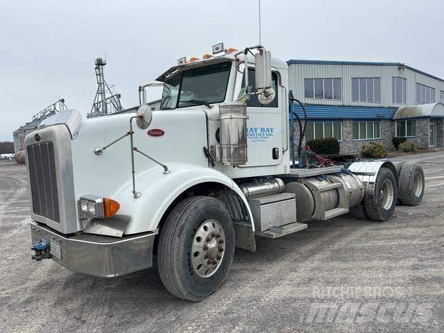 Peterbilt 367 Prime Movers