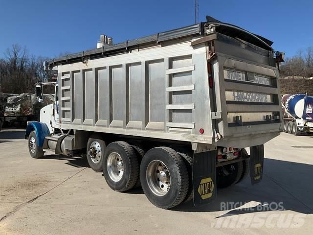 Peterbilt 367 Tipper trucks