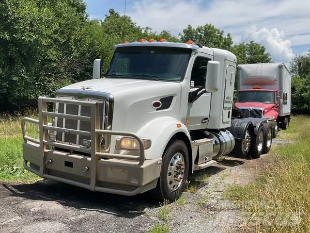 Peterbilt 377 Prime Movers