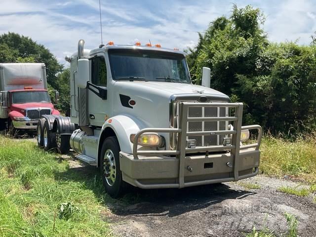Peterbilt 377 Prime Movers