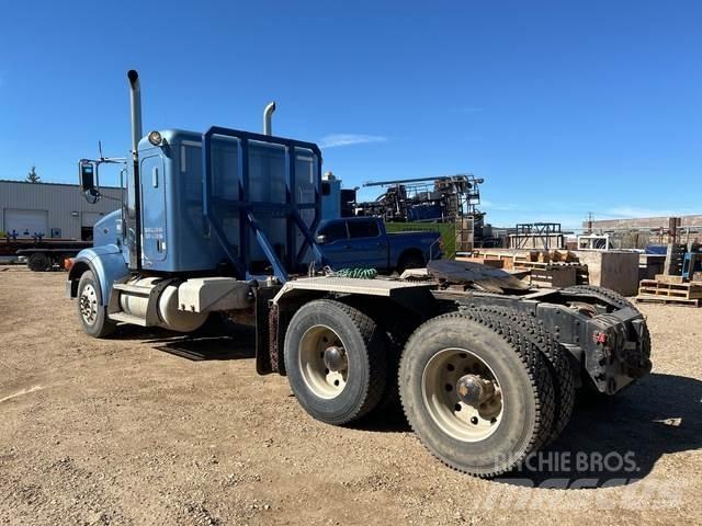 Peterbilt 378 Prime Movers