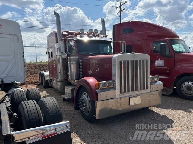 Peterbilt 379 Prime Movers