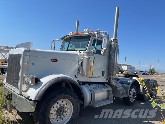 Peterbilt 379 Prime Movers