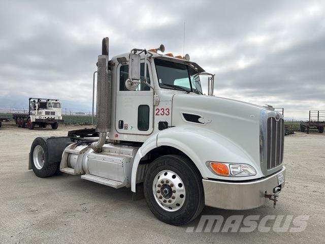 Peterbilt 384 Prime Movers