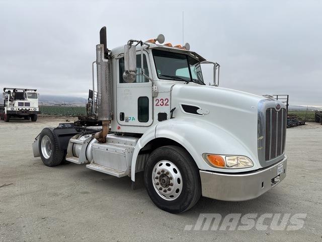 Peterbilt 384 Prime Movers