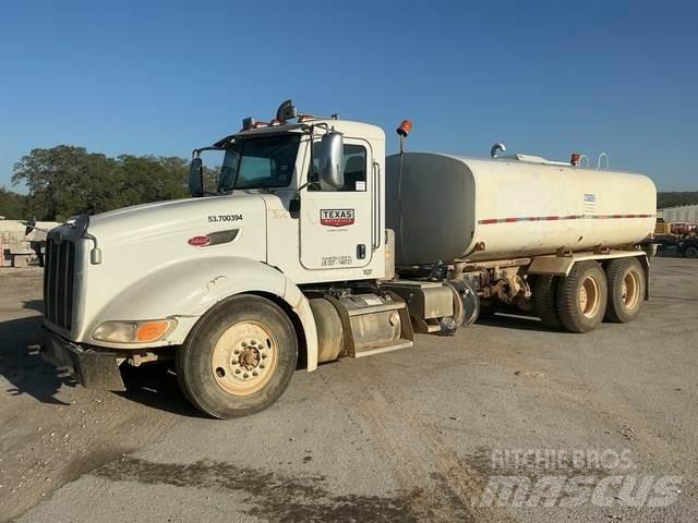 Peterbilt 386 Water bowser