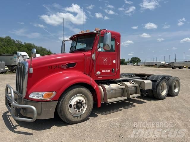 Peterbilt 386 Prime Movers
