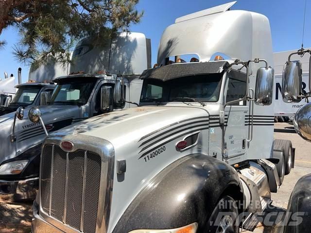 Peterbilt 386 Prime Movers