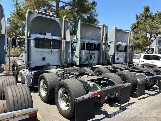 Peterbilt 386 Prime Movers