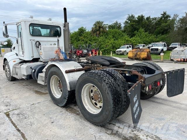 Peterbilt 386 Prime Movers