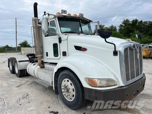 Peterbilt 386 Prime Movers