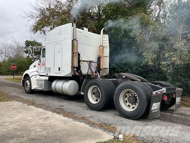 Peterbilt 386 Prime Movers