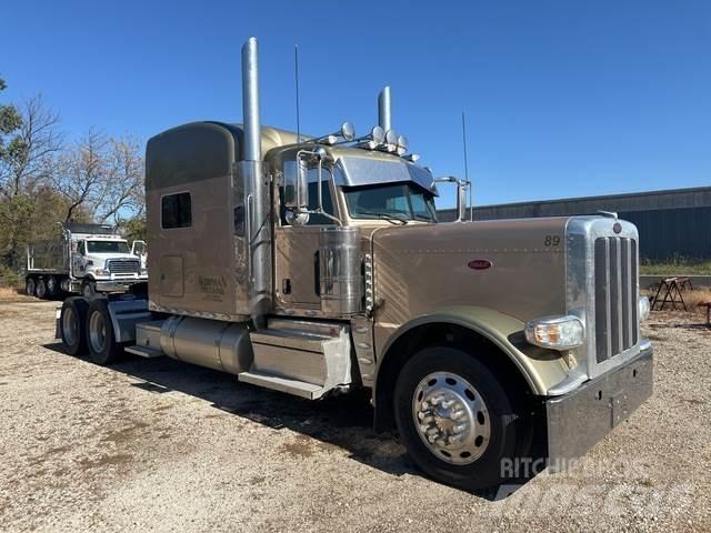 Peterbilt 389 Prime Movers