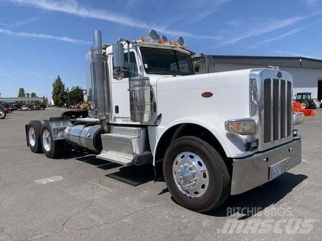 Peterbilt 389 Prime Movers