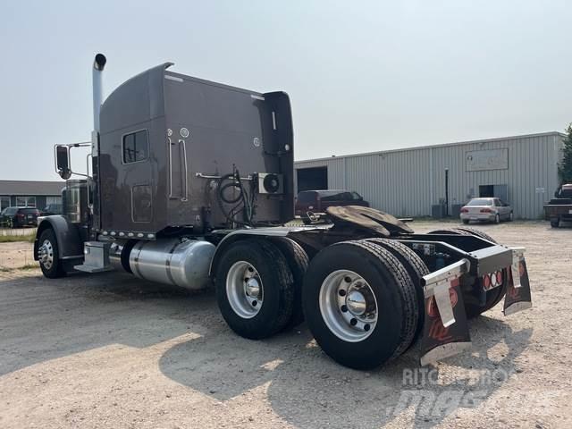 Peterbilt 389 Prime Movers