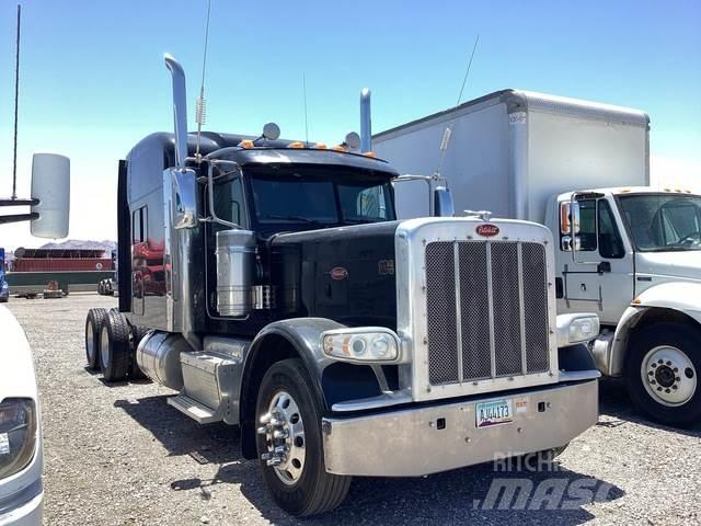 Peterbilt 389 Prime Movers