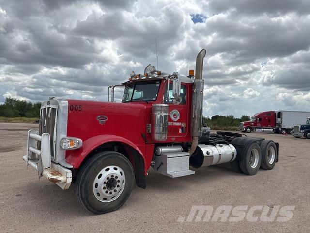 Peterbilt 389 Prime Movers
