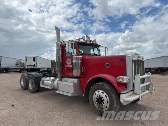 Peterbilt 389 Prime Movers
