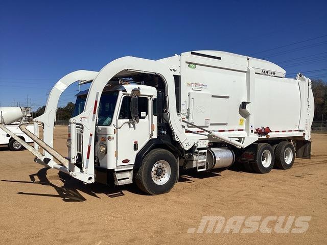 Peterbilt 520 Waste trucks