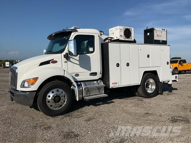 Peterbilt 536 Municipal / general purpose vehicles