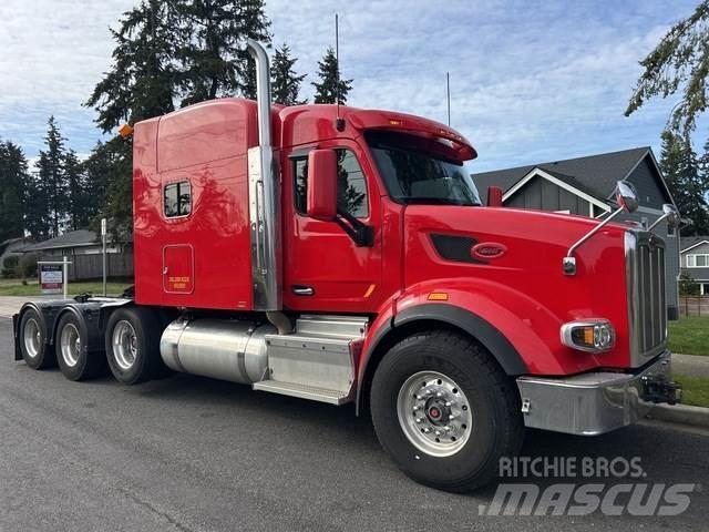 Peterbilt 567 Prime Movers