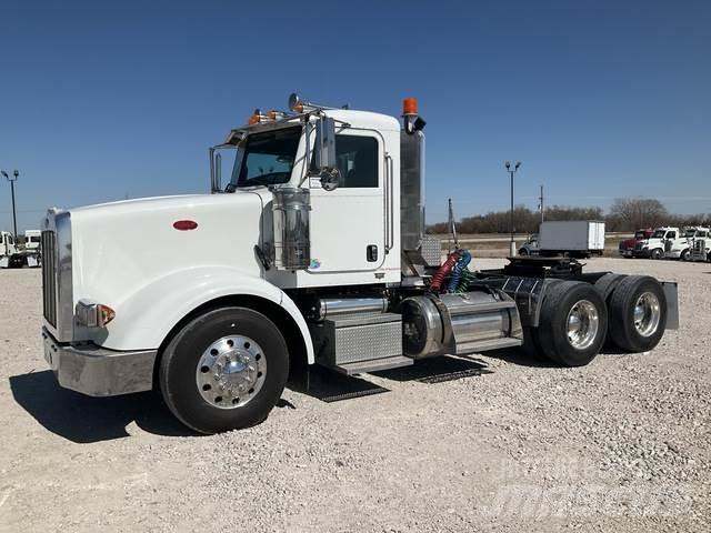 Peterbilt 567 Prime Movers