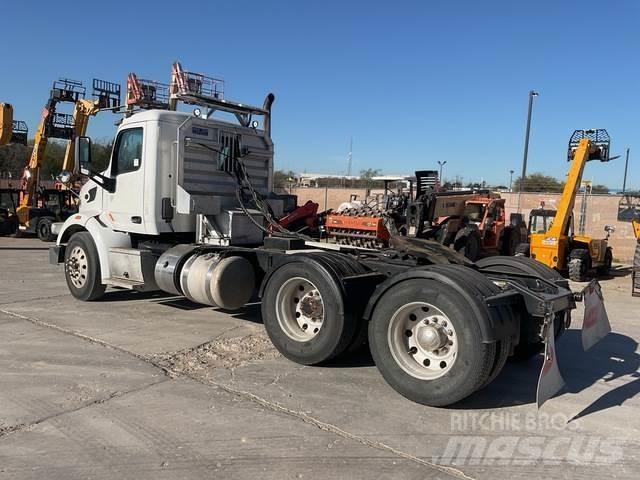 Peterbilt 567 Prime Movers
