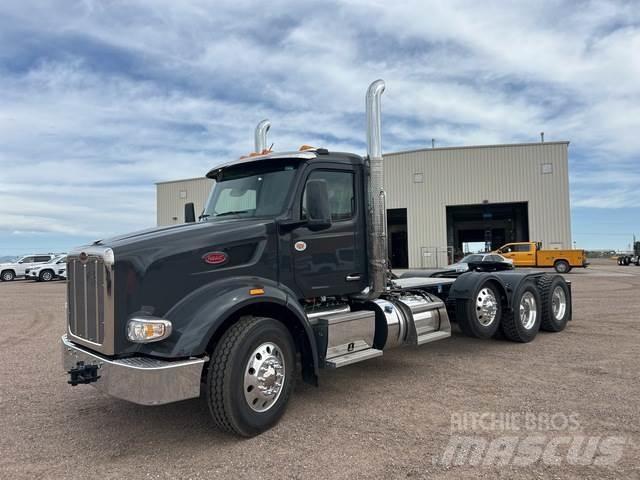 Peterbilt 567 Prime Movers