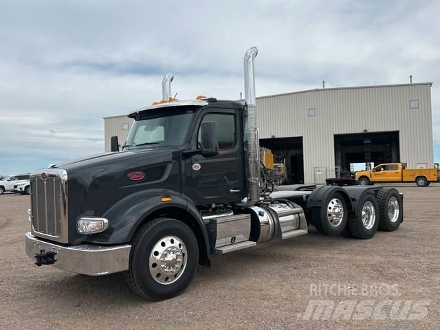 Peterbilt 567 Prime Movers