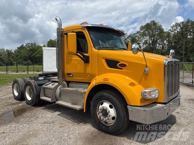 Peterbilt 567 Prime Movers