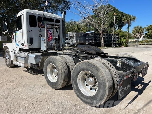 Peterbilt 567 Prime Movers
